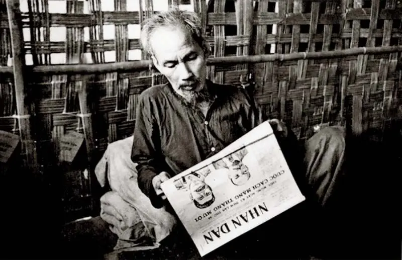 Bài học khởi nghiệp từ Chủ tịch Hồ Chí Minh - Chủ tịch Hồ Chí Minh tấm gương về tự đọc, tự học và “học suốt đời”